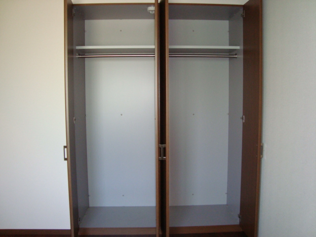 Ｓｕｎ　Ｆｏｒｅｓｔ クローゼット