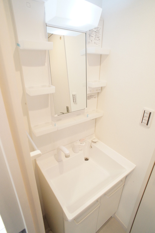 リブリ・横浜西 洗面