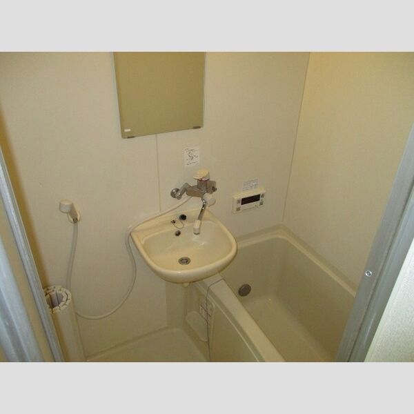 コーポフロンティアⅠC号室 バス