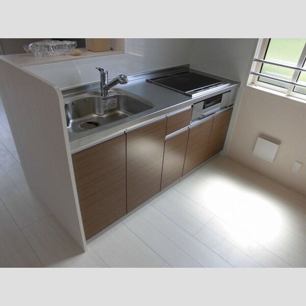 サクラハイツ ♪対面キッチン(1口ラジエント・2口IH付)♪