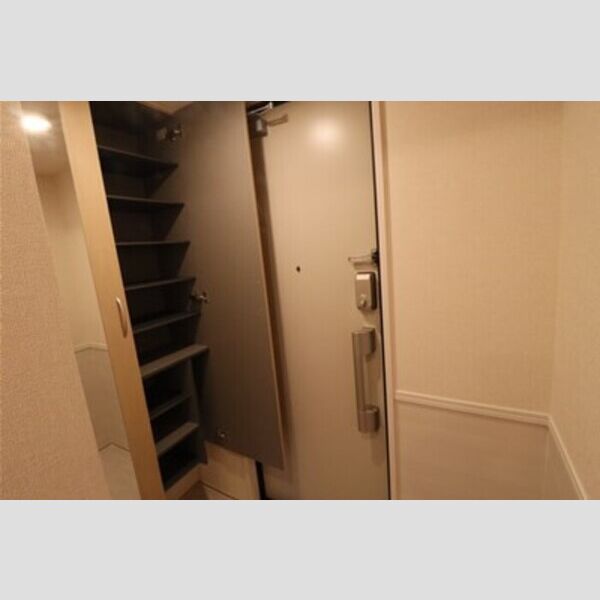 Sora201号室 玄関