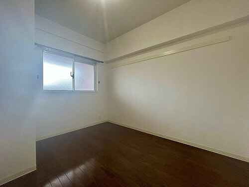 ダイアパレス立石5階 洋室（５.１畳）（内装後）