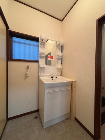 南増尾戸建 新品独立洗面台