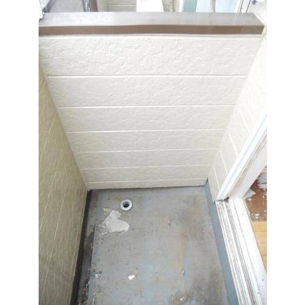 ゼフィランサス五香 バルコニー