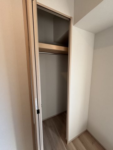 グランディアラフィーネ0401号室 収納