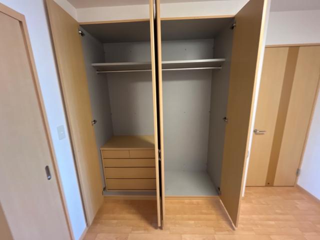 フローラル穂花 クローゼット（イメージ）