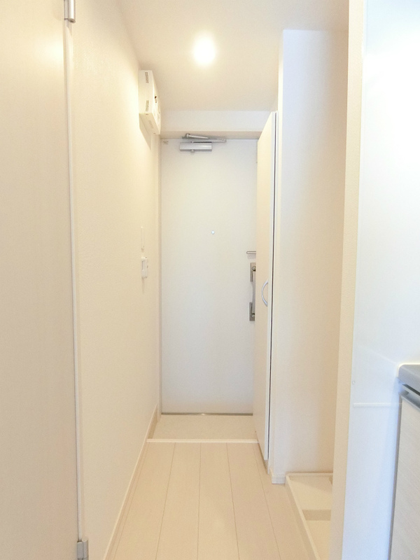 リブリ・辻堂 玄関