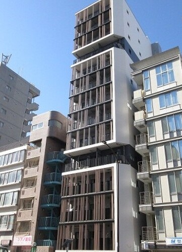 サンウッドフラッツ新宿四谷三丁目8階 建物外観