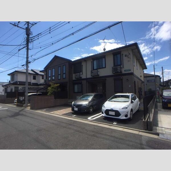 アミ・クール 駐車場