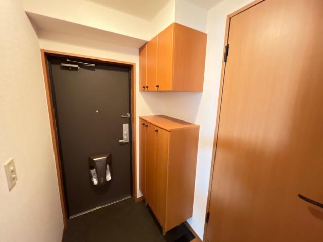 クリフ・リーベル壱番館 シューズボックス