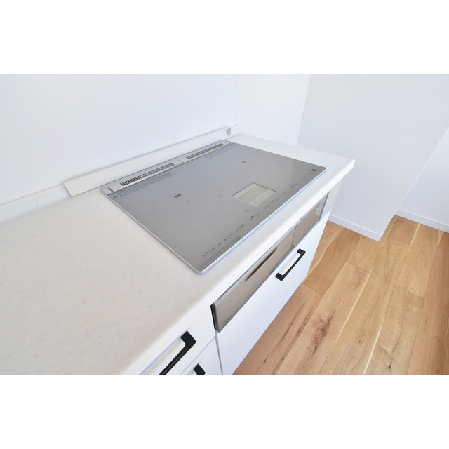 オーパスホームズ八丁堀 内観