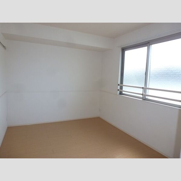 アヴァンセ 北洋室