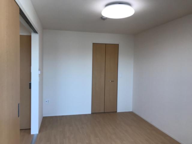 オークプレイス 洋室