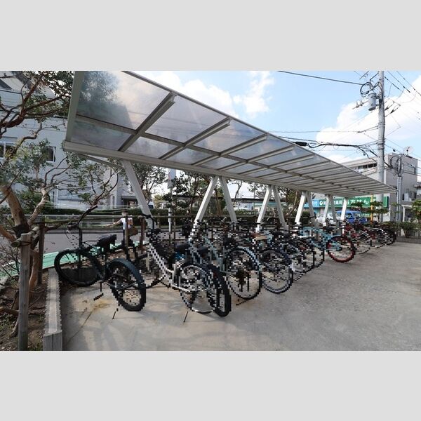 TERRACE　WELLNESS 駐輪場