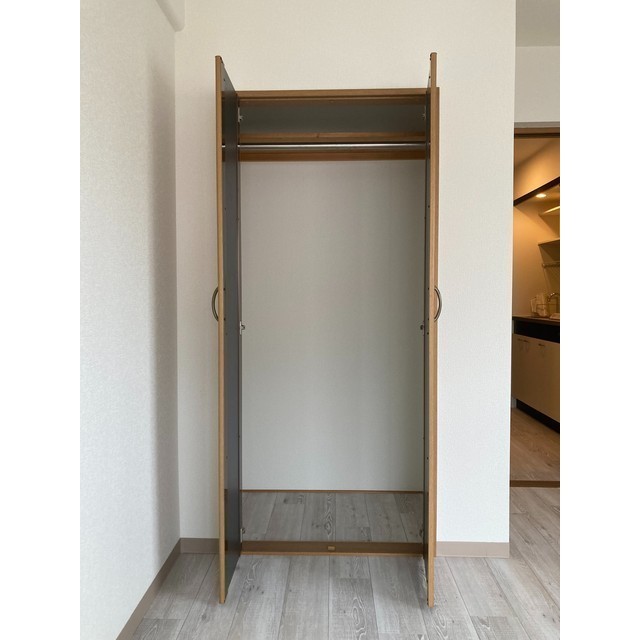 フェリシティ205号室 洋室・クローゼット