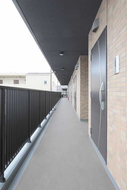 ラフィスタ鷺沼（南棟） 外観