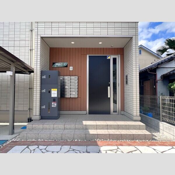 Miele南越谷103号室 エントランス