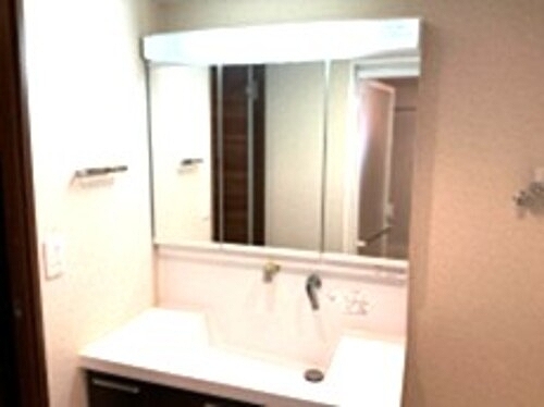 サン・ステージ緑園都市東の街７番館 洗面所