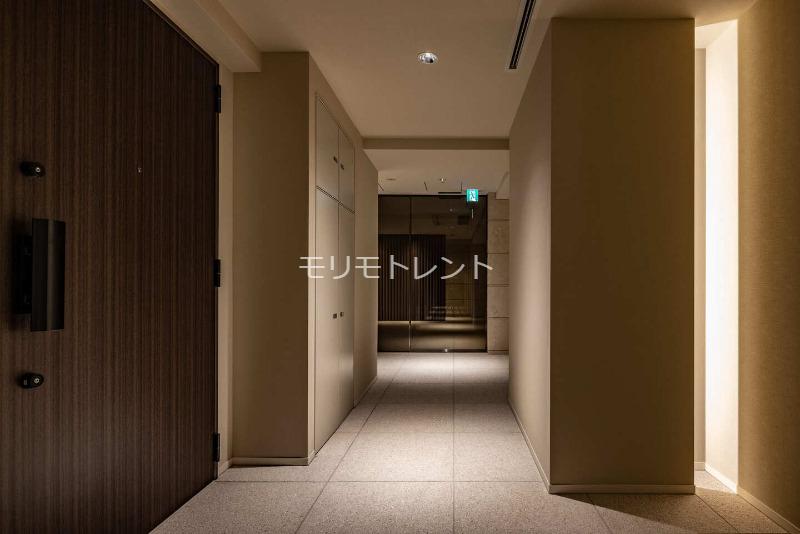 ピアース神楽坂ＨＩＬＬＳ5階 共用廊下