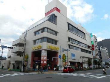 West Village いなげやエスビィ立川南口店