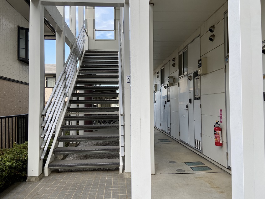 レオパレス城204号室 外観