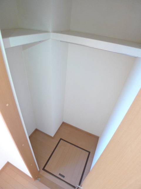 シェル・シャンテ0101号室 収納