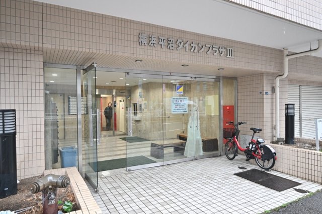 横浜平沼ダイカンプラザ三号館10階 エントランス