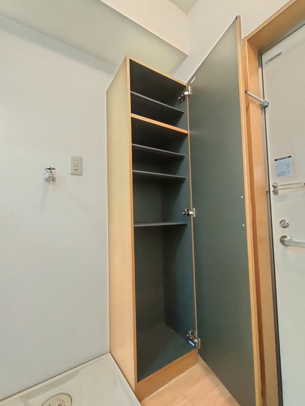 サンライズ皿沼1階 収納