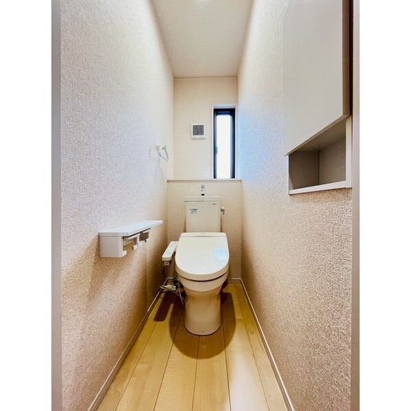 クレイドルガーデン富士見市鶴瀬東第7　1号棟0001号室 トイレ
