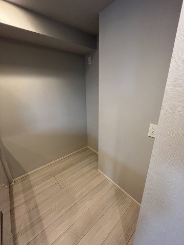 びゅうリエットグラン新宿戸山104号室 収納
