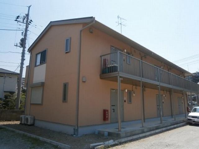 パインサークル 外観