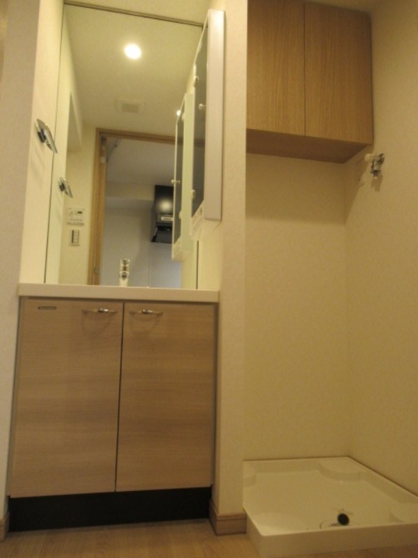 ルーブル武蔵中原参番館3階 洗面