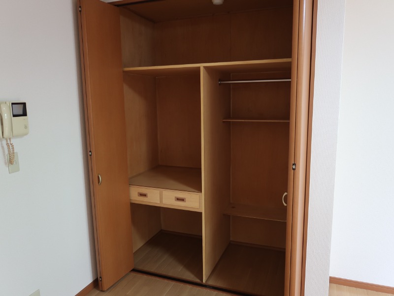 コンフォート・登戸 収納