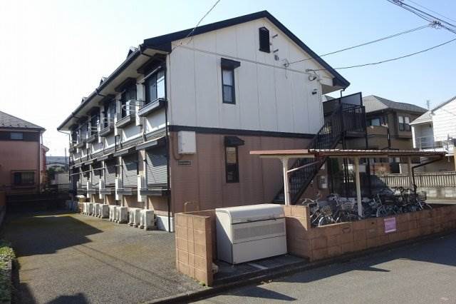 セシールICHIKAWA2階 外観