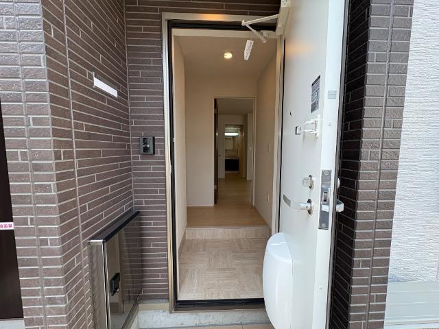 プランドール東大泉 玄関