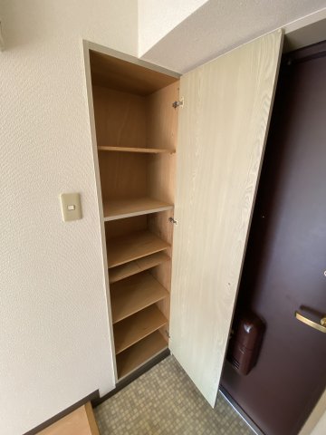 ポートハイム三春台 収納