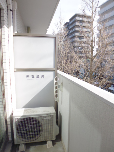 Ｔ－ＨＡＵＳ0203号室 バルコニー