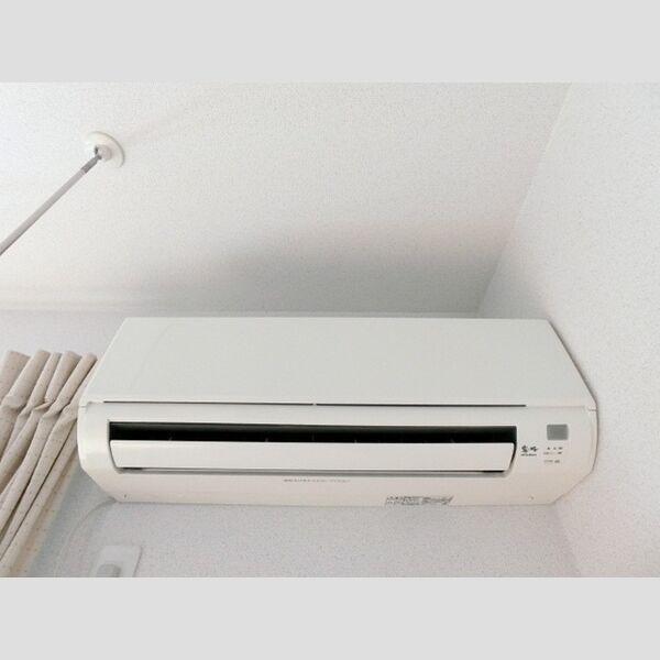 ベルソス高倉　B203号室 エアコン