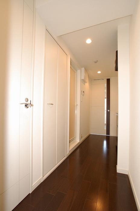 グランドコンシェルジュ蒲田イースト 玄関