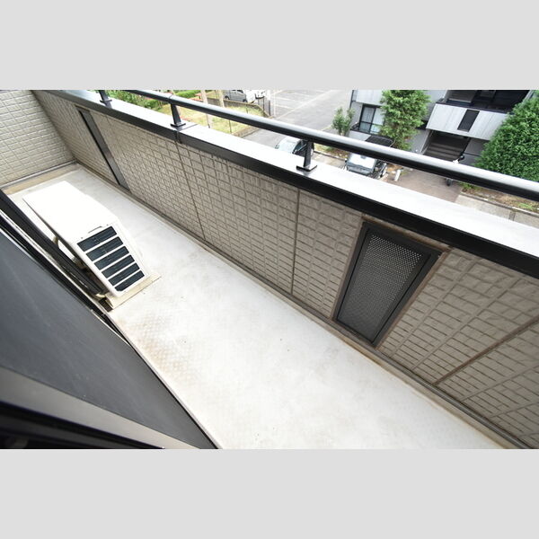 アルファタウン秦野新町　B バルコニー