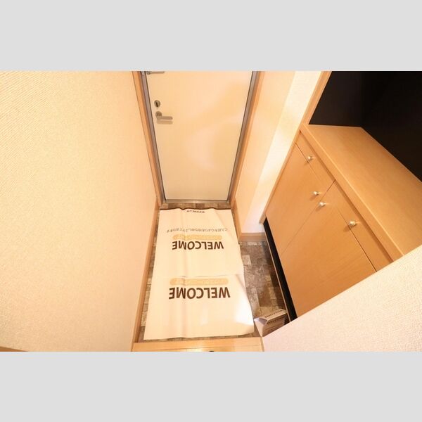 シェ・コパン 玄関