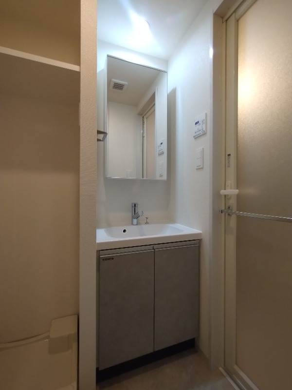 クレイシアIDZ横浜大倉山1階 部屋その他