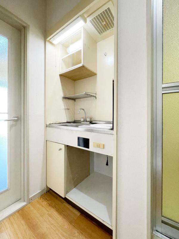 まほろば1階 玄関