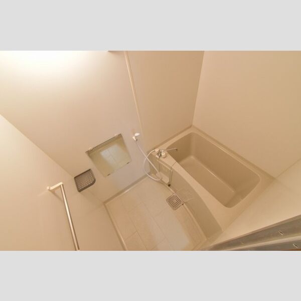 リビングタウン厚木202号室 ユニットバス