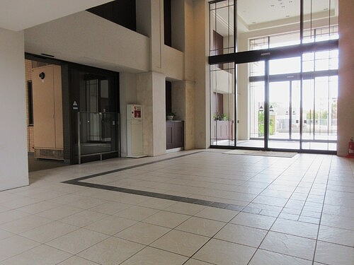 ライオンズクオーレ幕張マークスフォート エントランスホール