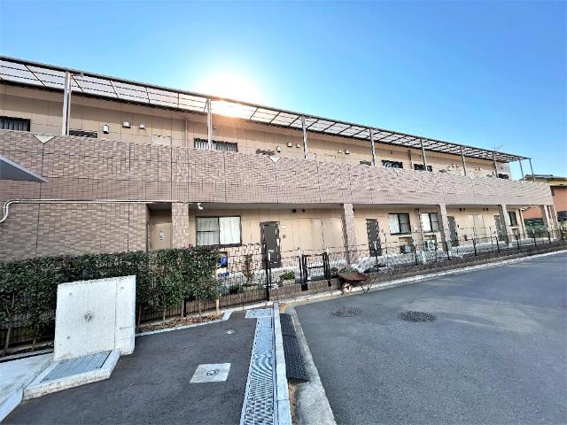 サンライフ・プラザ205号室 外観写真（昼）