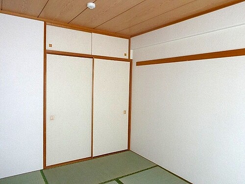 リヴィエルバーグ西大島3階 和室　※前回募集時2015年5月撮影