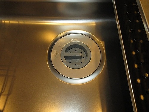 ＨＡＲＵＭＩ　ＦＬＡＧ　ＳＵＮ　ＶＩＬＬＡＧＥ　Ｔ棟 ディスポーザー