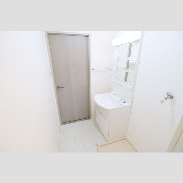 モンテ・ヴェルジェ202号室 洗髪洗面化粧台