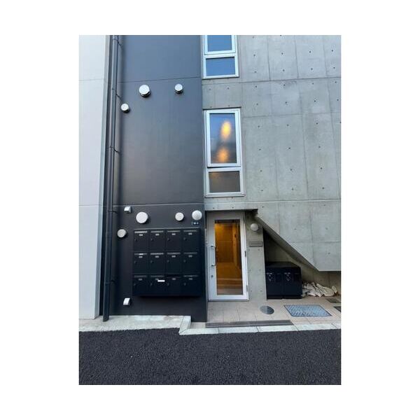 ブラン渋谷本町303号室 外観